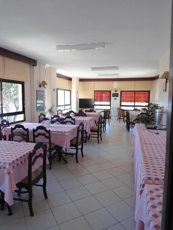 Teras Motel Фоча Екстер'єр фото