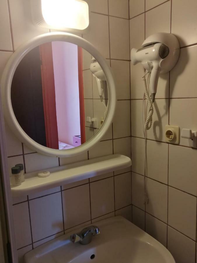 Teras Motel Фоча Екстер'єр фото
