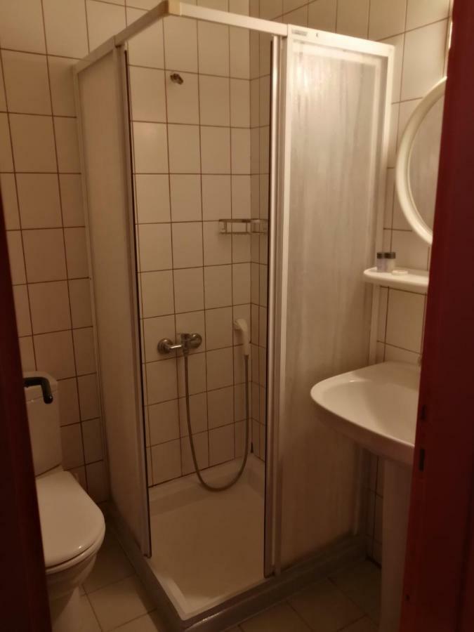 Teras Motel Фоча Екстер'єр фото